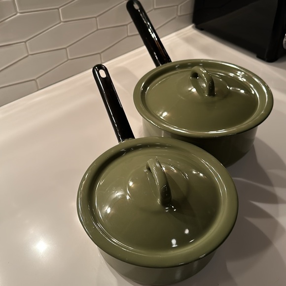 Retro - Vintage Universal green enamel sauce pans with lids - Midcentury - Picture 16 of 16